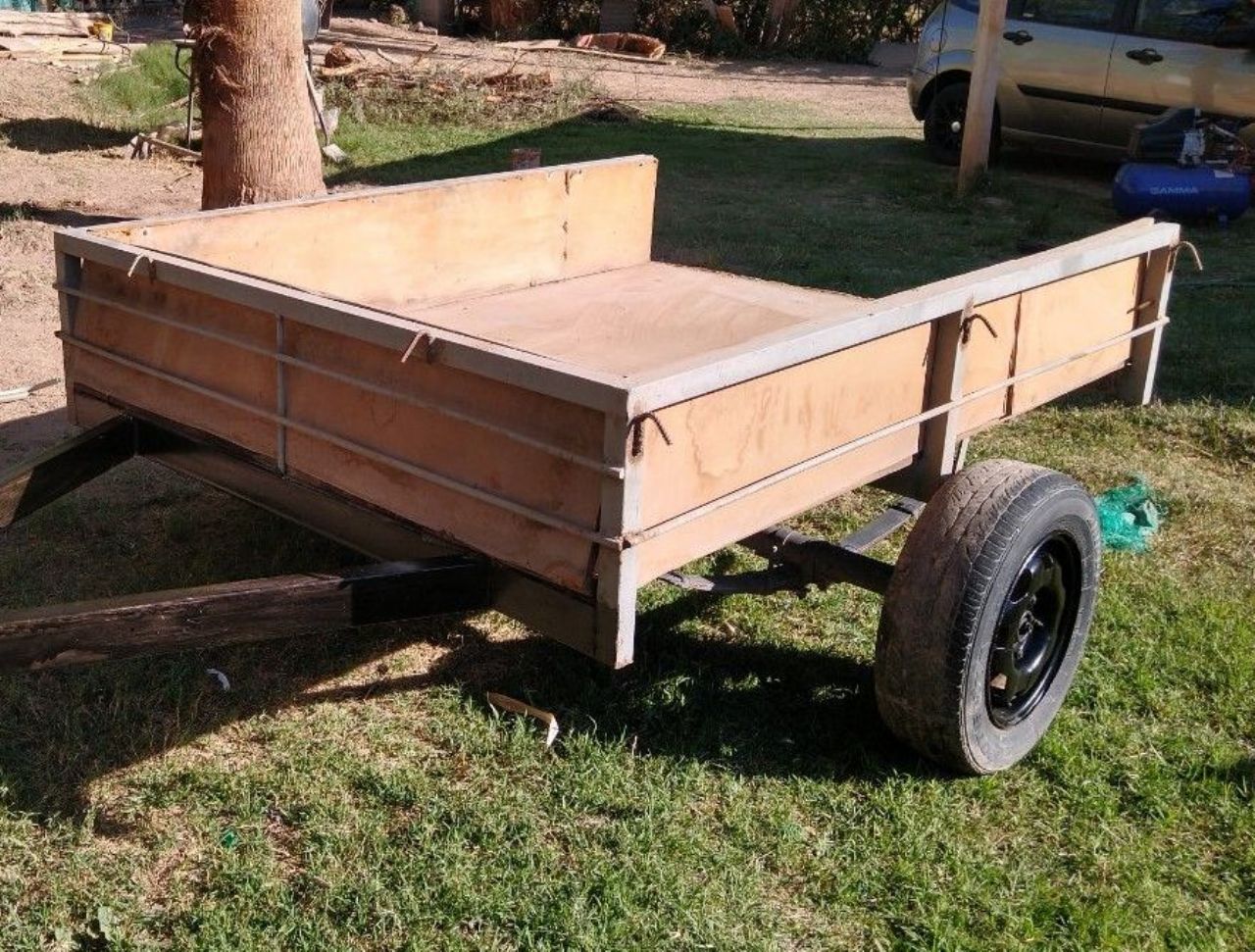 Trailer 1 eje Usado en Mendoza, deRuedas