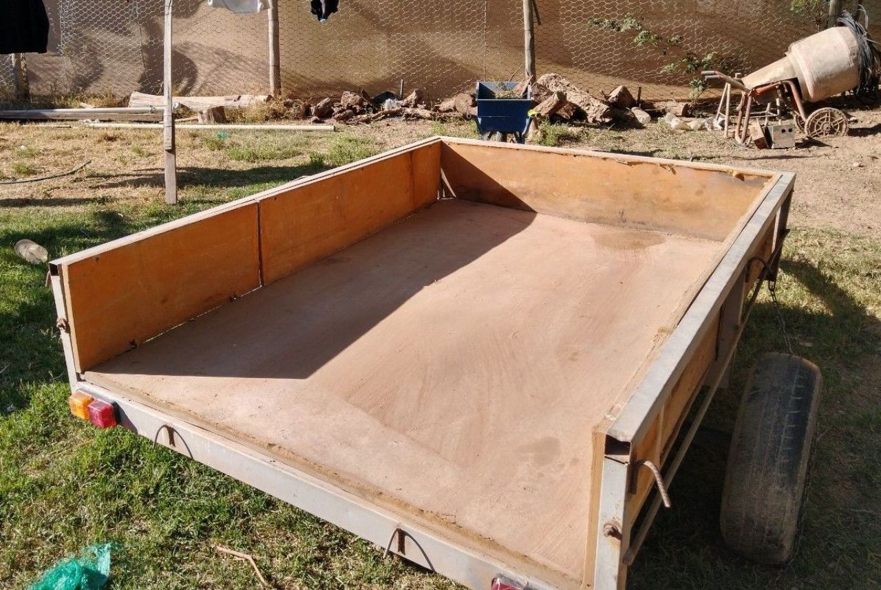 Trailer 1 eje Usado en Mendoza, deRuedas
