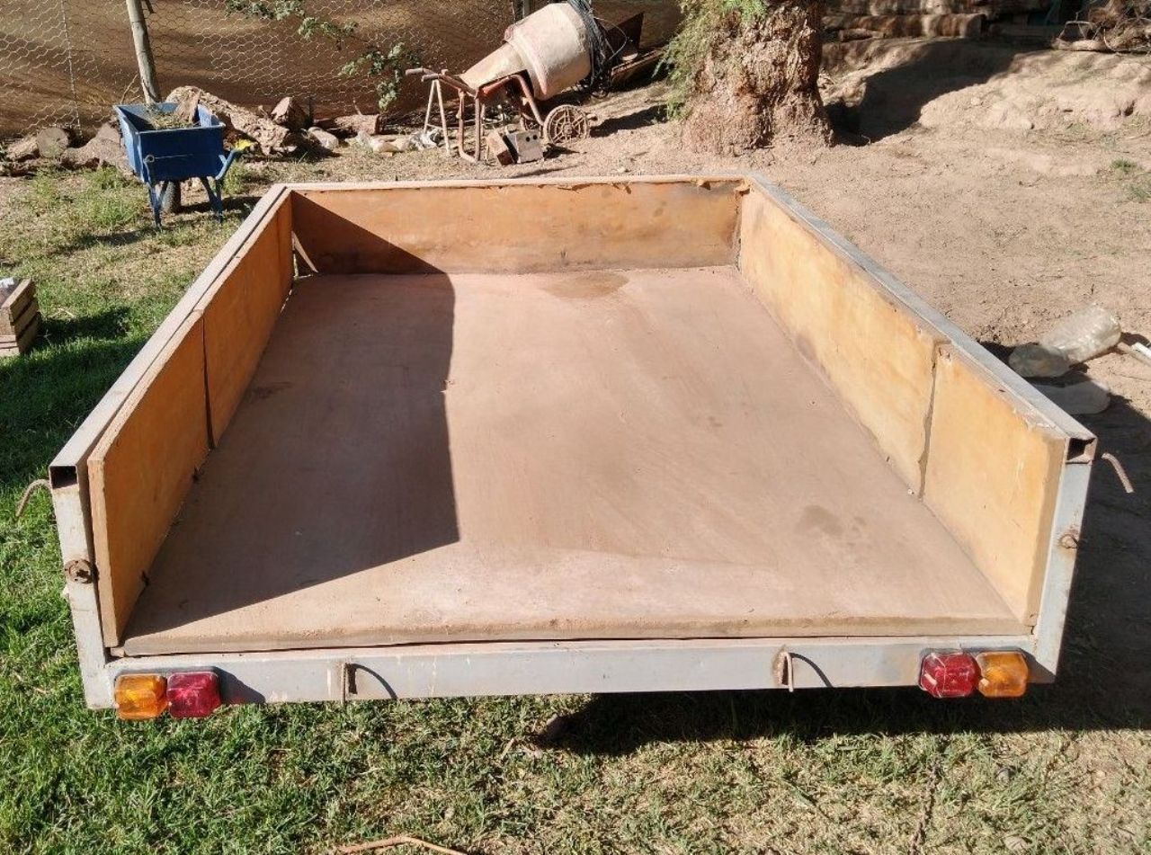 Trailer 1 eje Usado en Mendoza, deRuedas