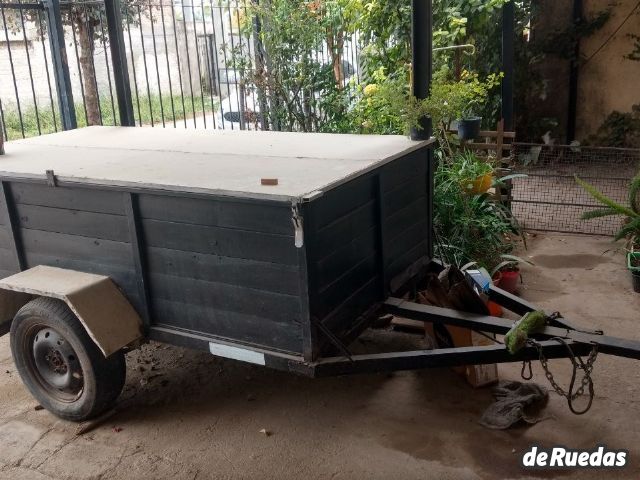 Trailer 1 eje Usado en Córdoba, deRuedas