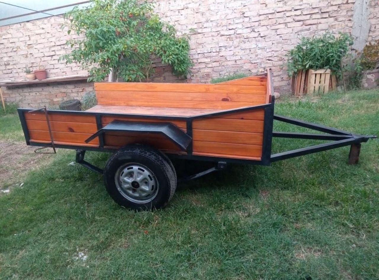 Trailer 1 eje Usado en Mendoza, deRuedas