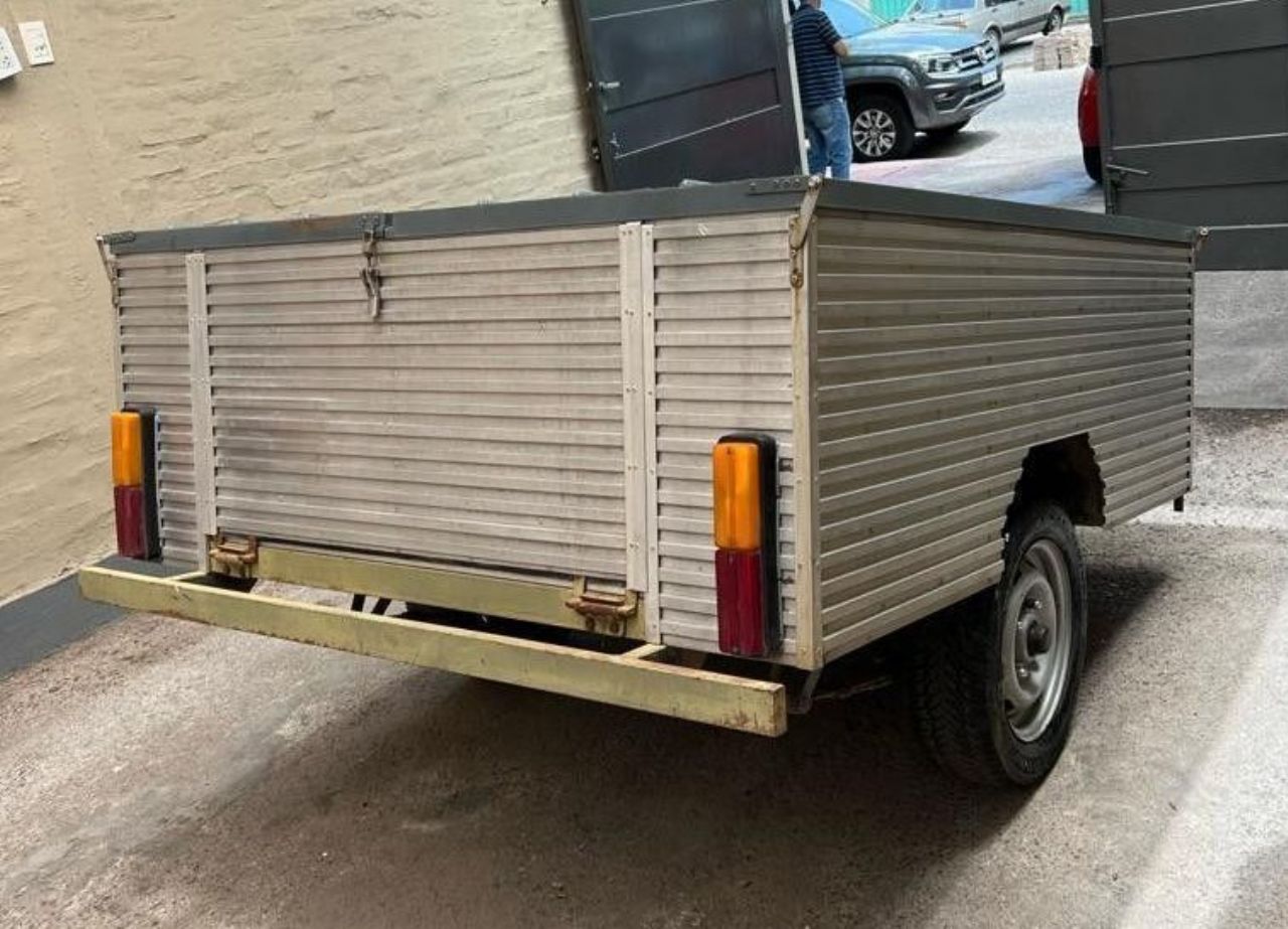 Trailer 1 eje Usado en Mendoza, deRuedas