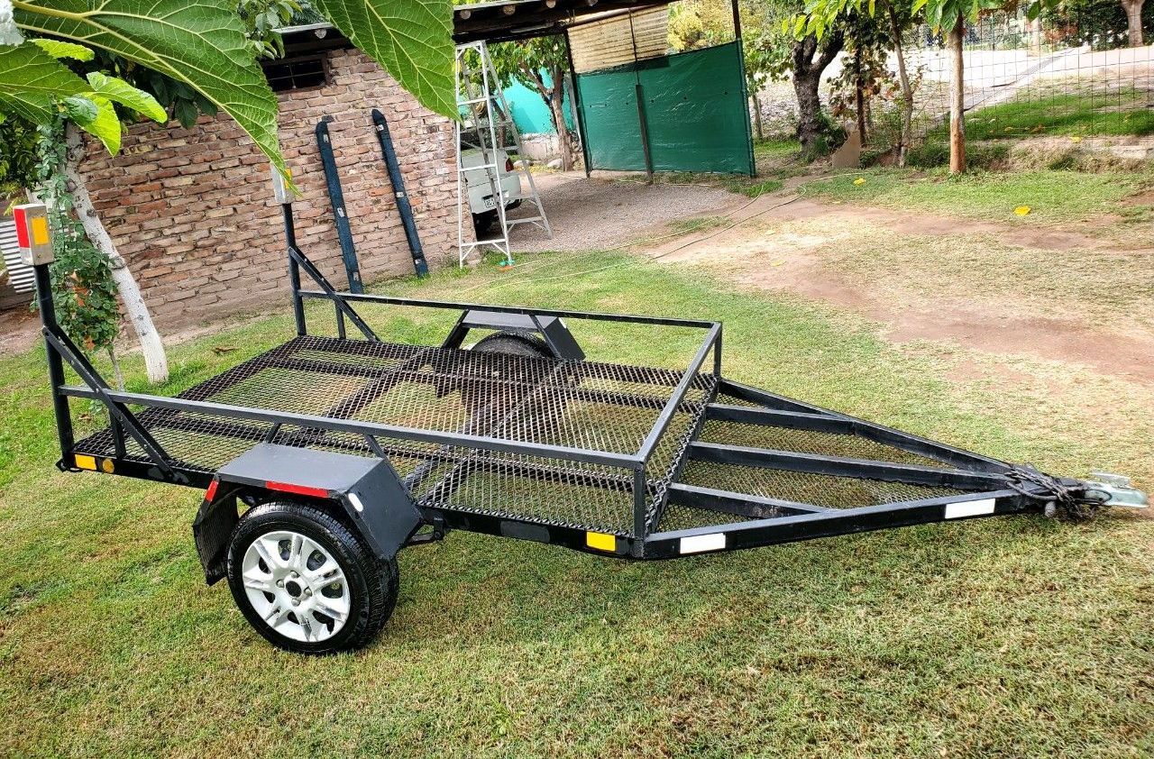 Trailer 1 eje Usado en Mendoza, deRuedas