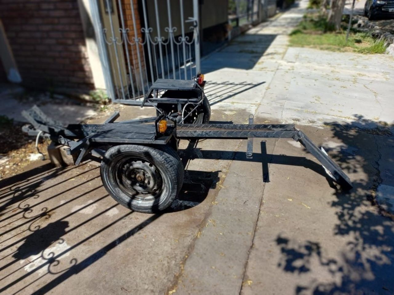 Trailer 1 eje Usado en Mendoza, deRuedas