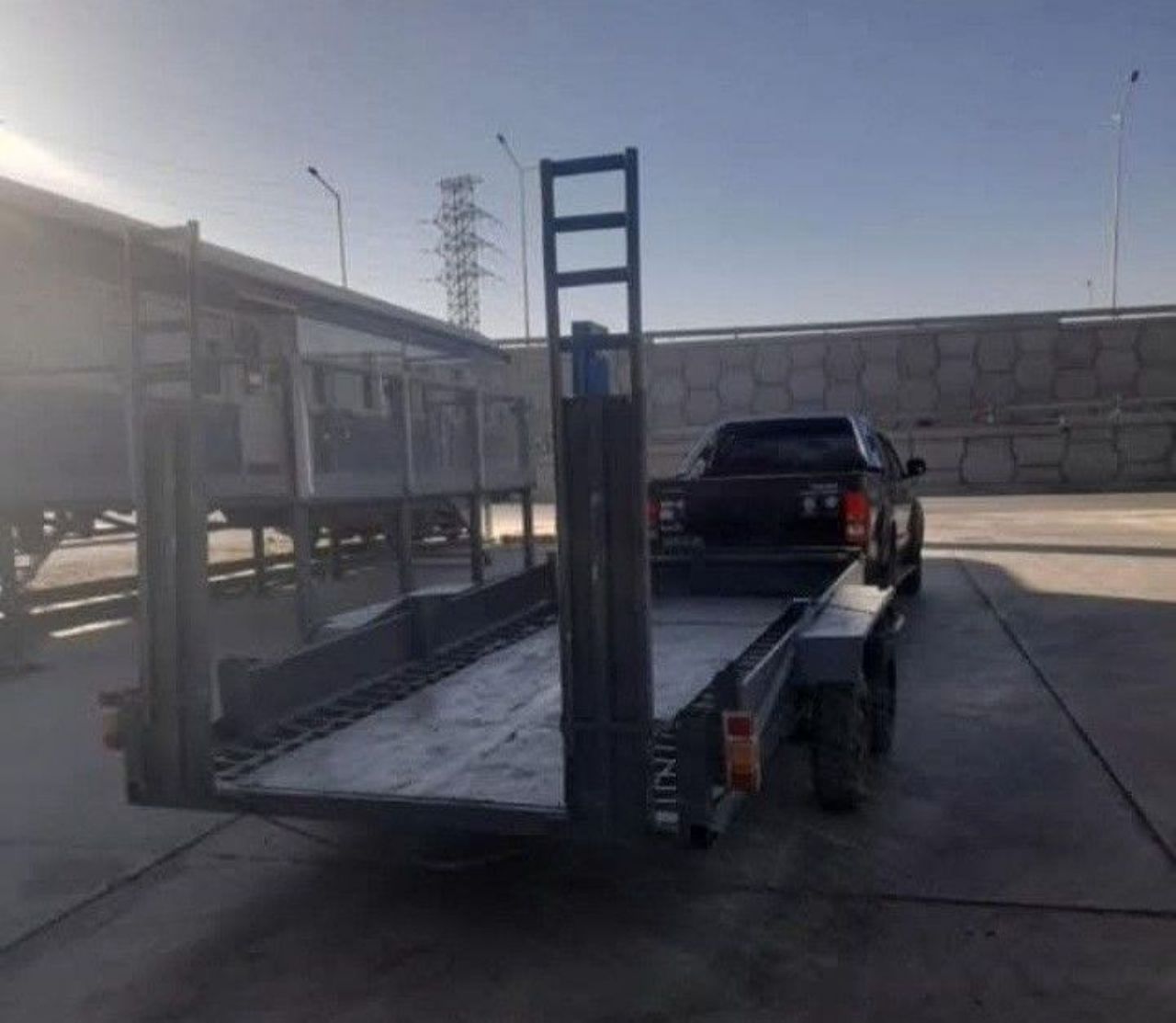 Trailer +2 ejes Usado en Mendoza, deRuedas