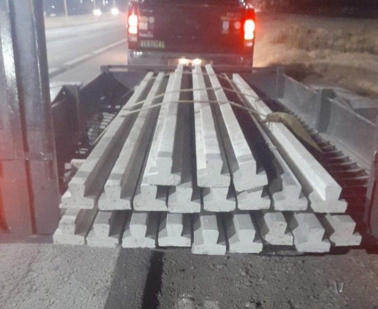 Trailer +2 ejes Usado en Mendoza, deRuedas