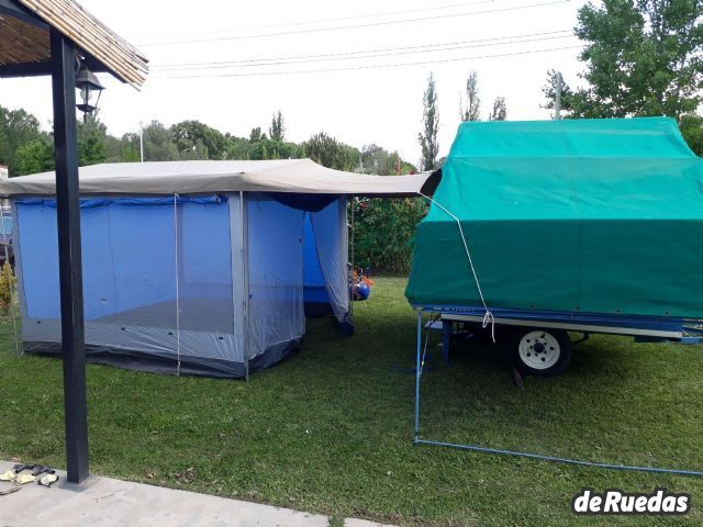 Trailer Camper Usado en Mendoza, deRuedas