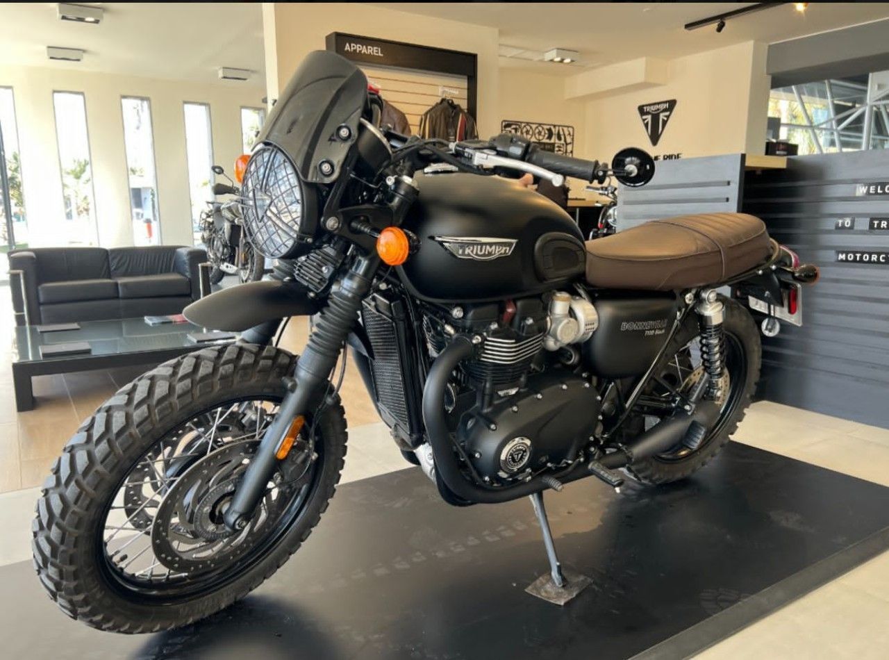 Triumph Bonneville Usada en Mendoza, deRuedas