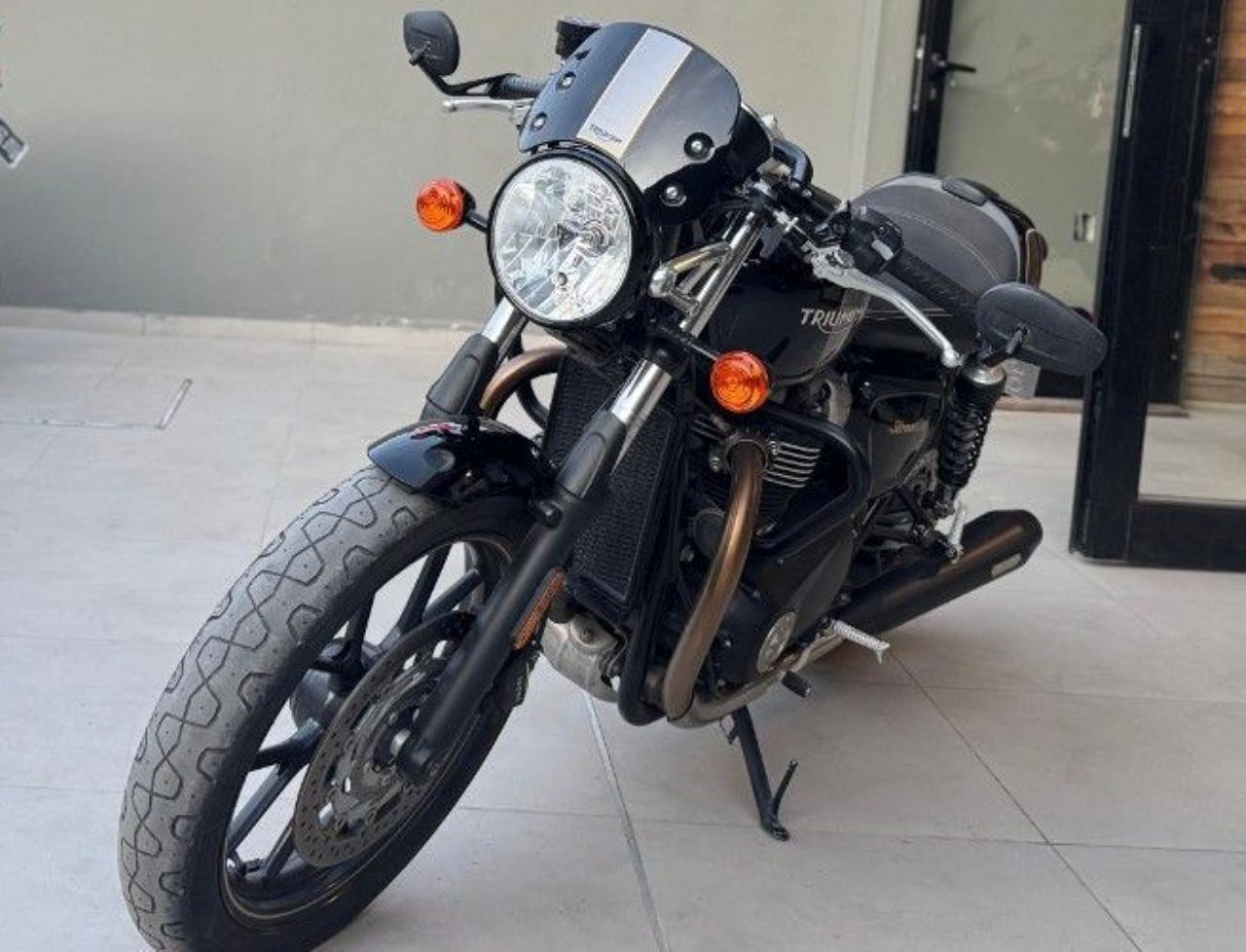 Triumph CUP Usada en San Juan, deRuedas