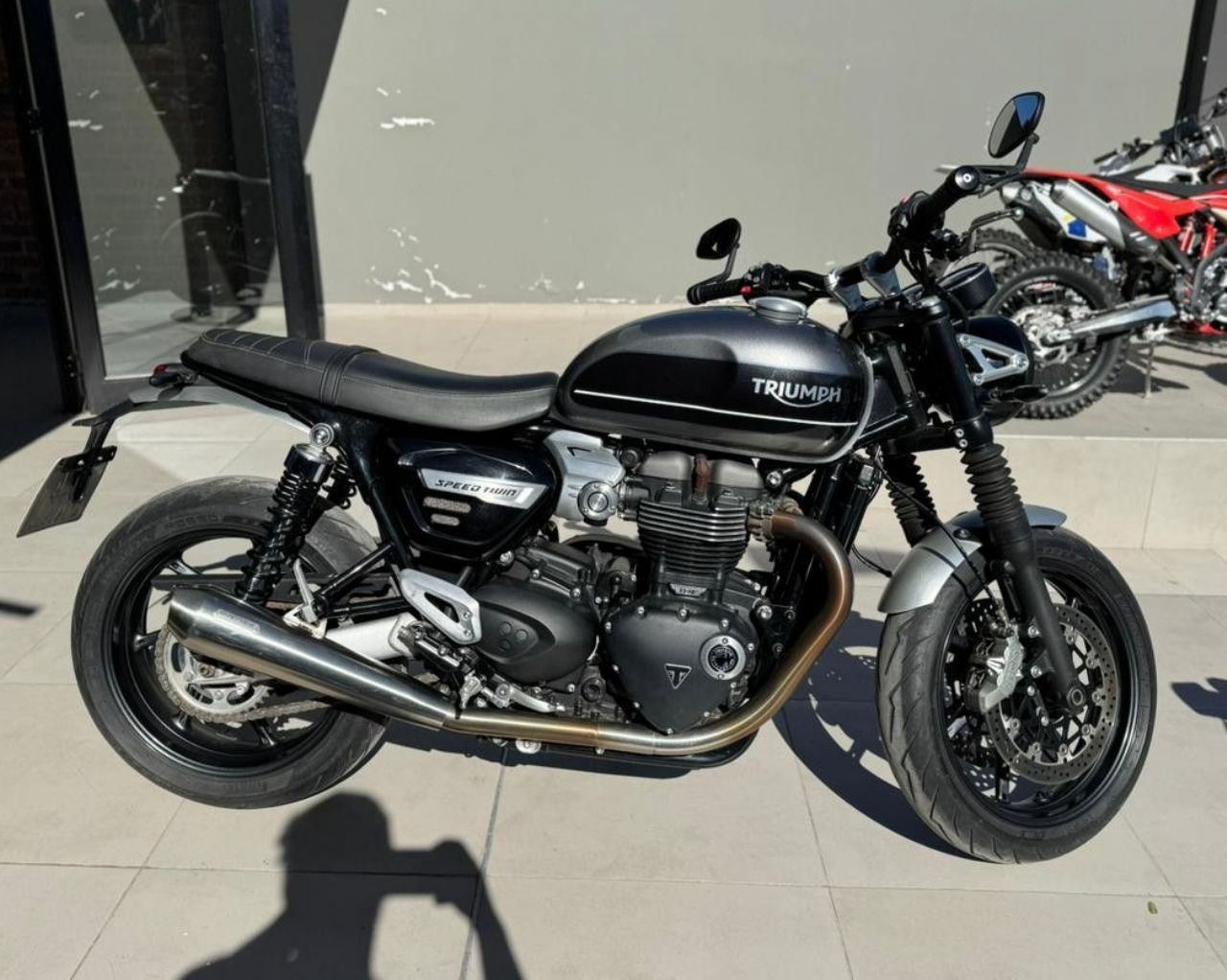 Triumph Speed Twin Usada Financiado en San Juan, deRuedas