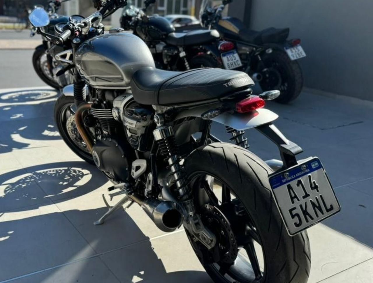 Triumph Speed Twin Usada Financiado en San Juan, deRuedas