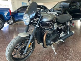 Triumph Speed Twin Usada en Mendoza Financiado