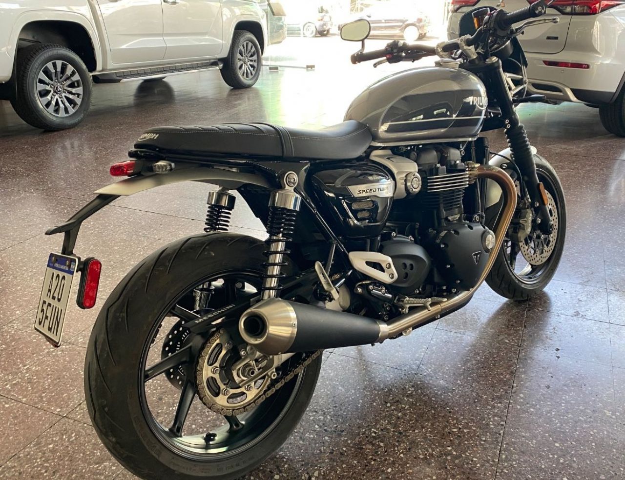 Triumph Speed Twin Usada Financiado en Mendoza, deRuedas