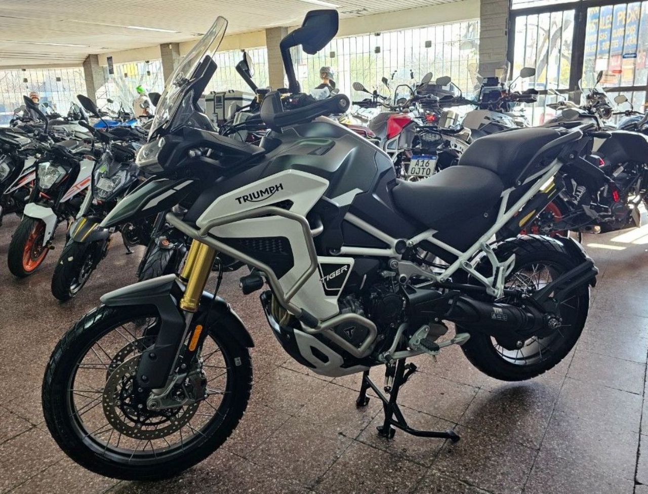 Triumph Tiger Nueva Financiado en Mendoza, deRuedas