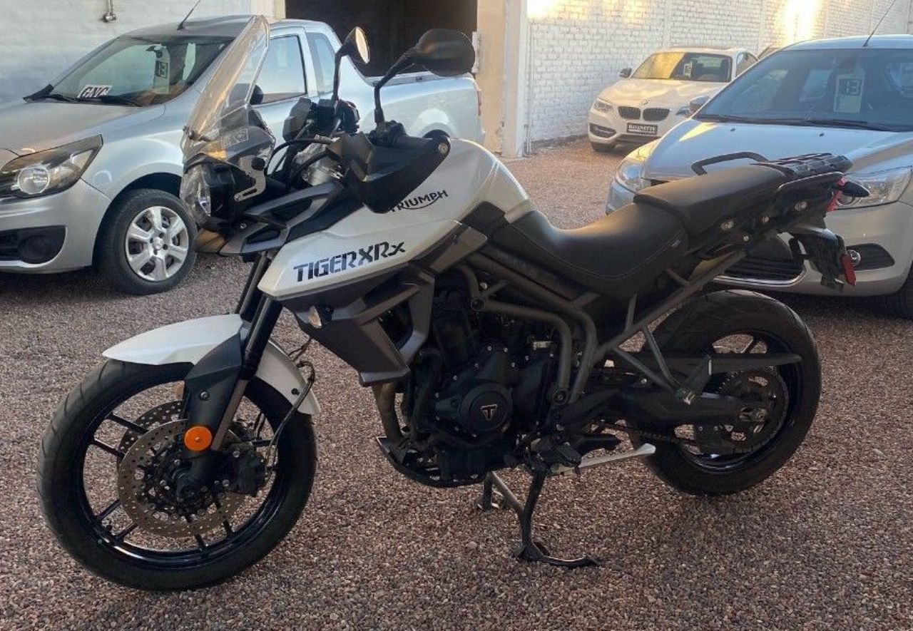 Triumph XRX Usada en Mendoza, deRuedas