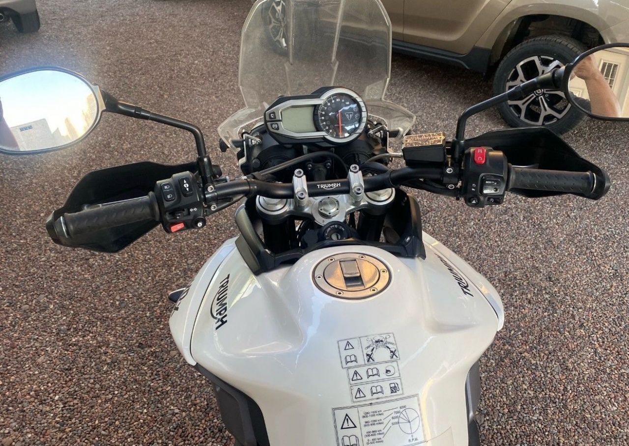 Triumph XRX Usada en Mendoza, deRuedas