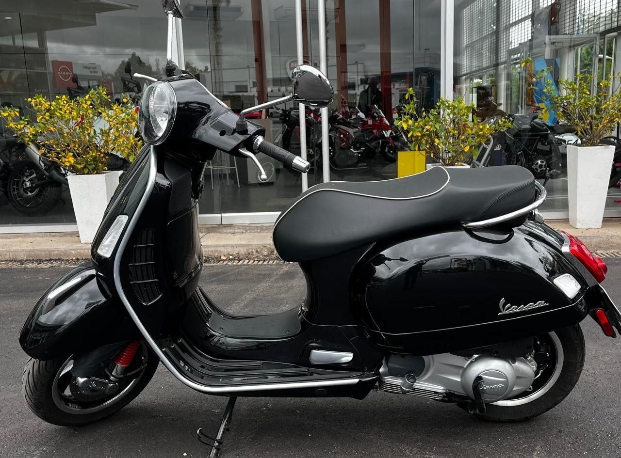Vespa GTS Usada en Mendoza, deRuedas