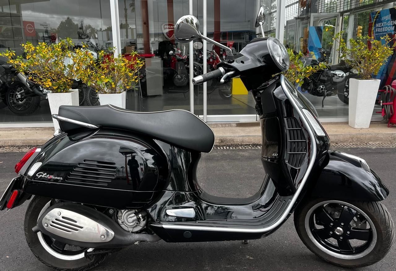 Vespa GTS Usada en Mendoza, deRuedas