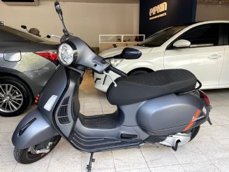 Vespa GTS Usada en Mendoza