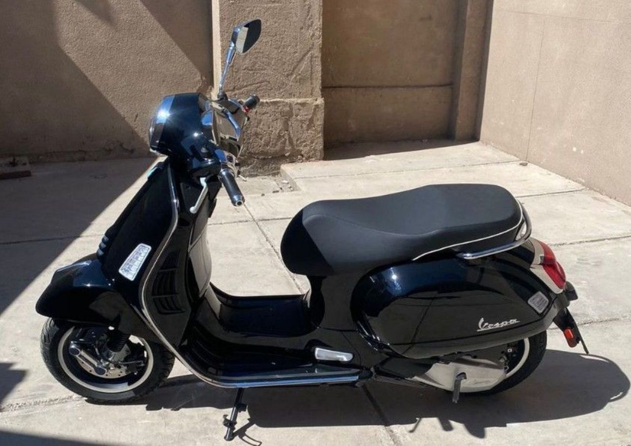 Vespa GTS Nueva en Mendoza, deRuedas