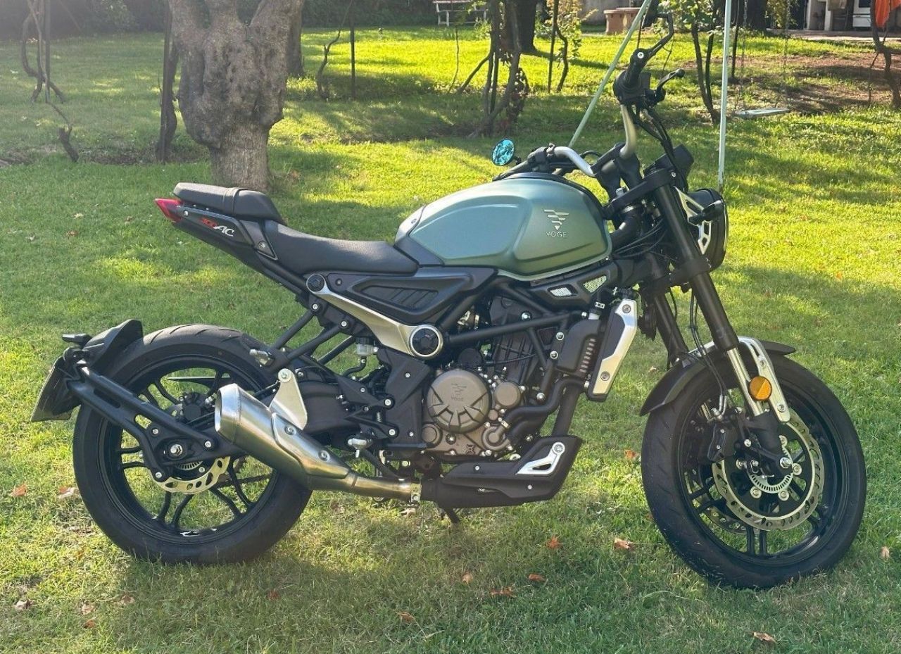 Voge AC Usada en Mendoza, deRuedas