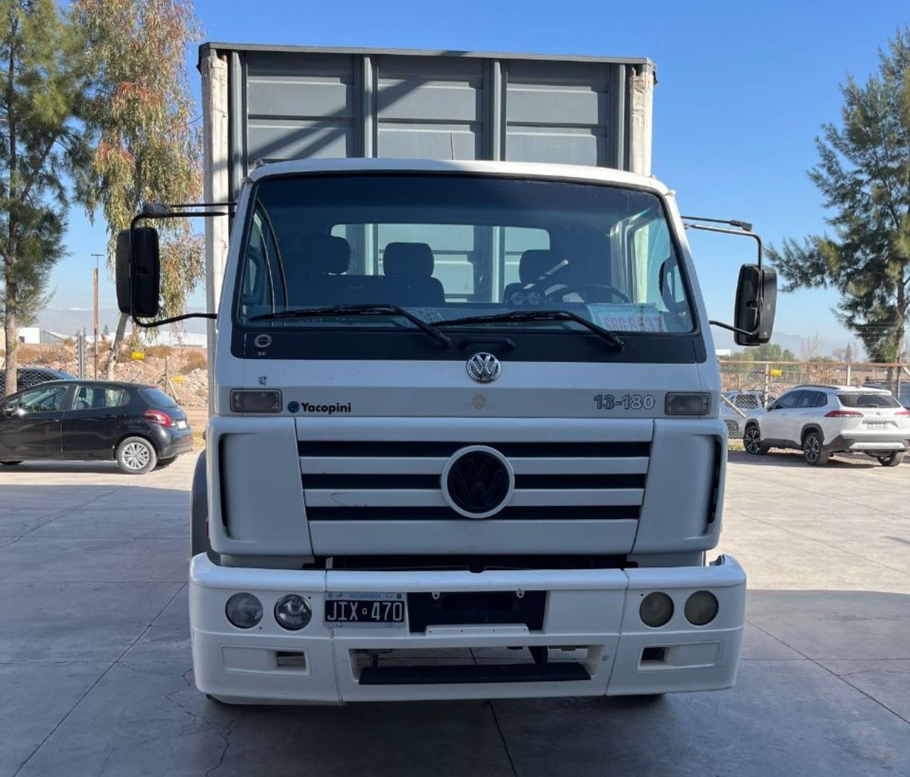 Volkswagen 13.180 Usado en Mendoza, deRuedas
