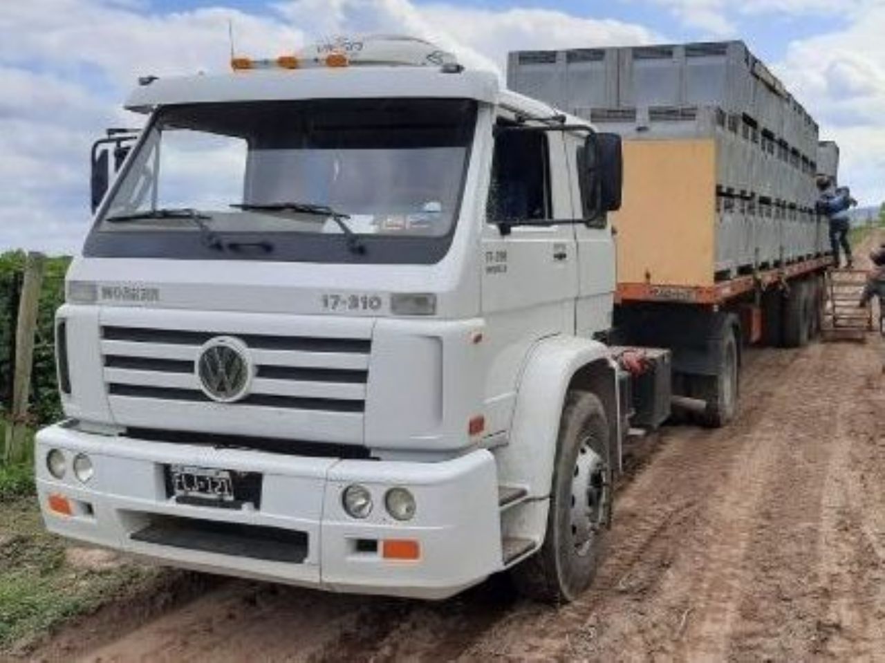 Volkswagen 17.310 Usado en Mendoza, deRuedas