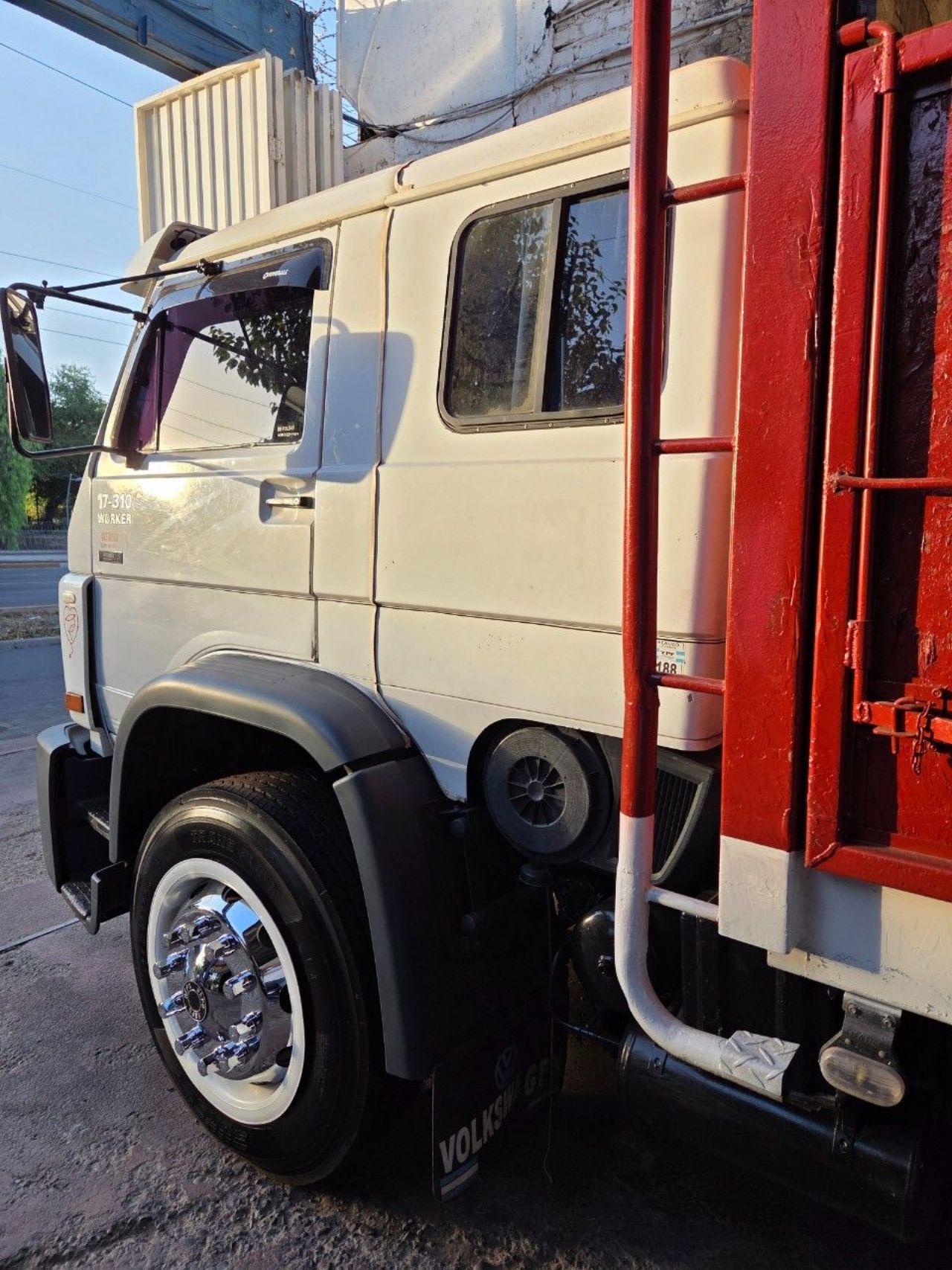 Volkswagen 17.310 Usado en Mendoza, deRuedas