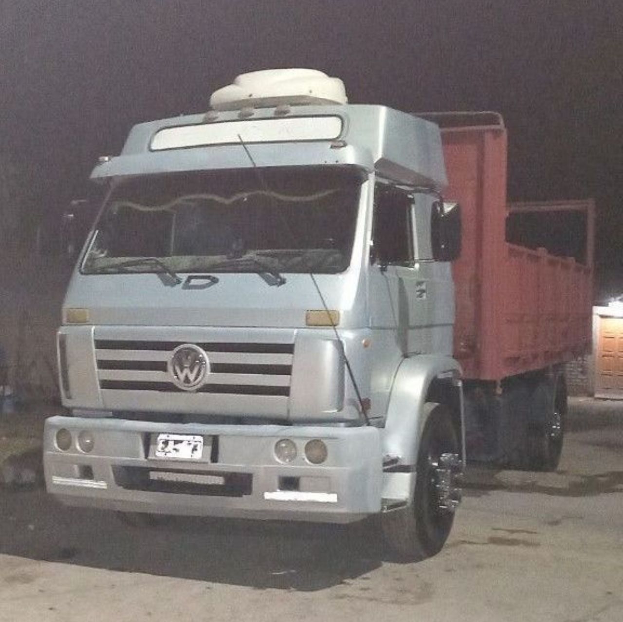 Volkswagen 18.310 Usado en Mendoza, deRuedas
