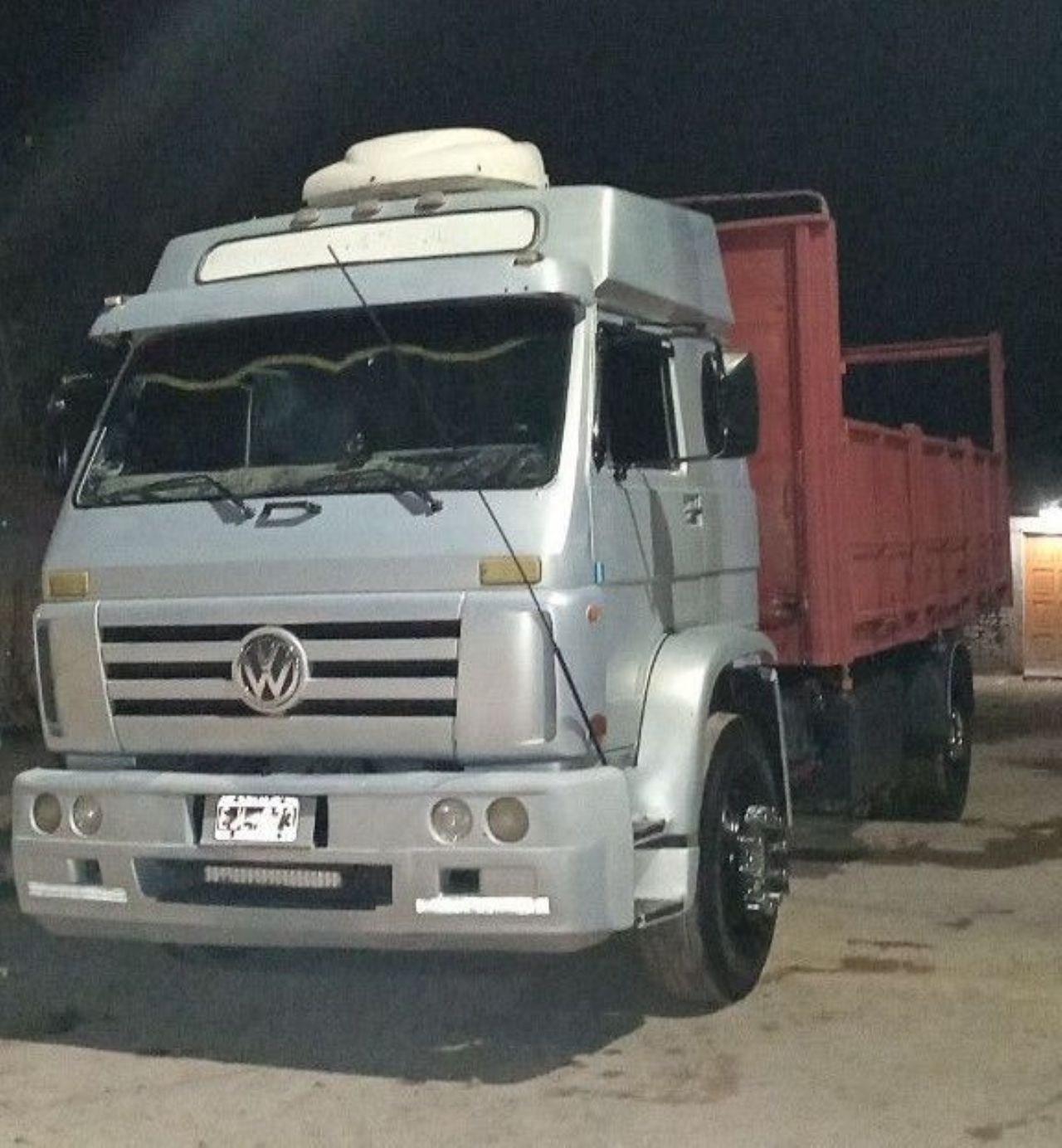 Volkswagen 18.310 Usado en Mendoza, deRuedas