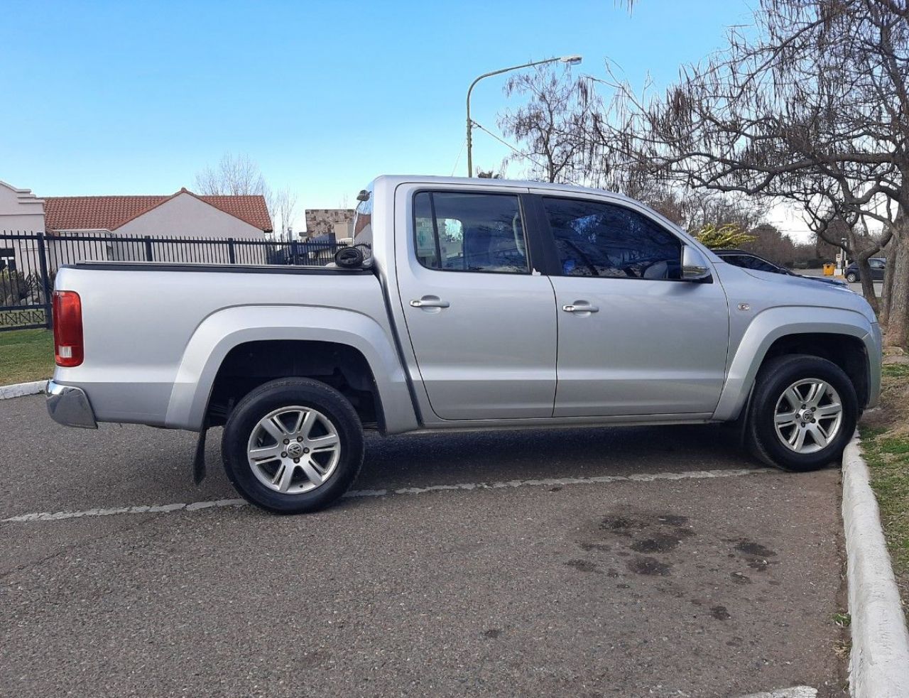 Volkswagen Amarok Usada en Mendoza, deRuedas