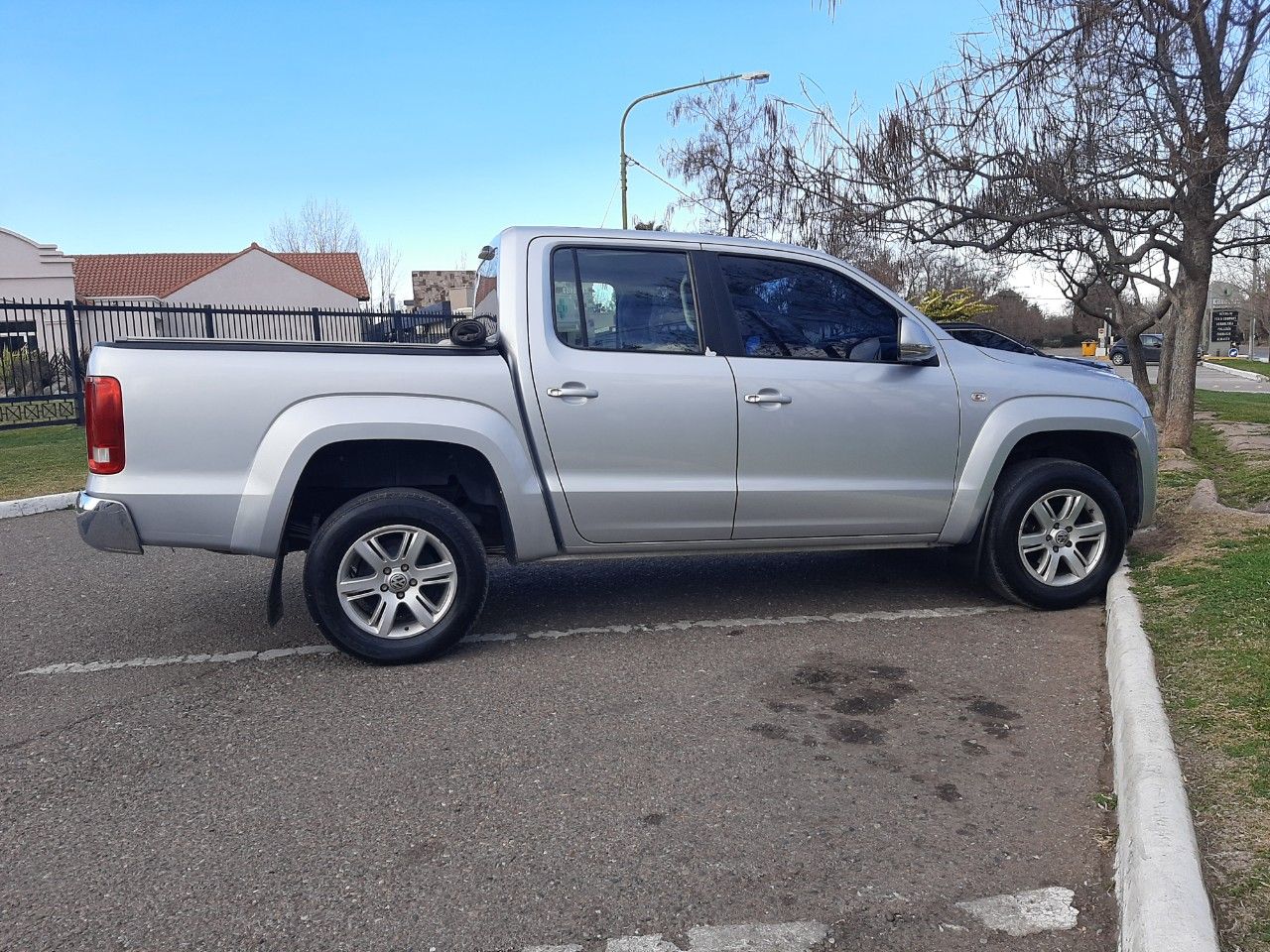 Volkswagen Amarok Usada en Mendoza, deRuedas