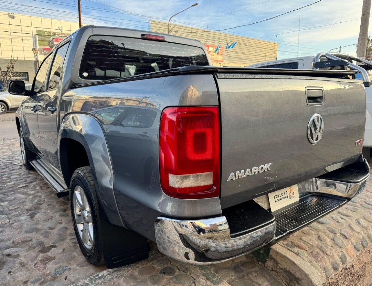 Volkswagen Amarok Usada Financiado en Mendoza, deRuedas