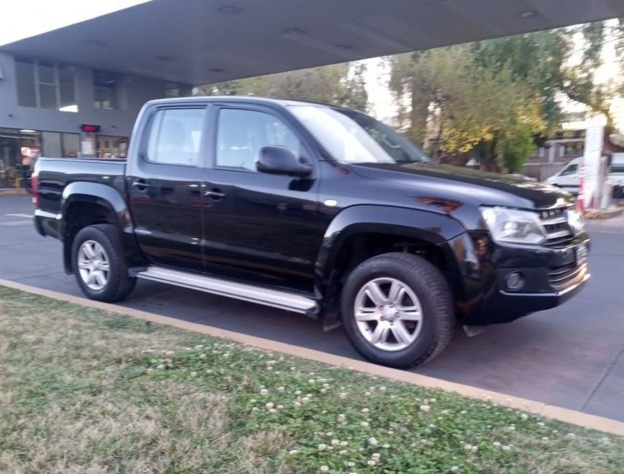 Volkswagen Amarok Usada Financiado en Mendoza, deRuedas