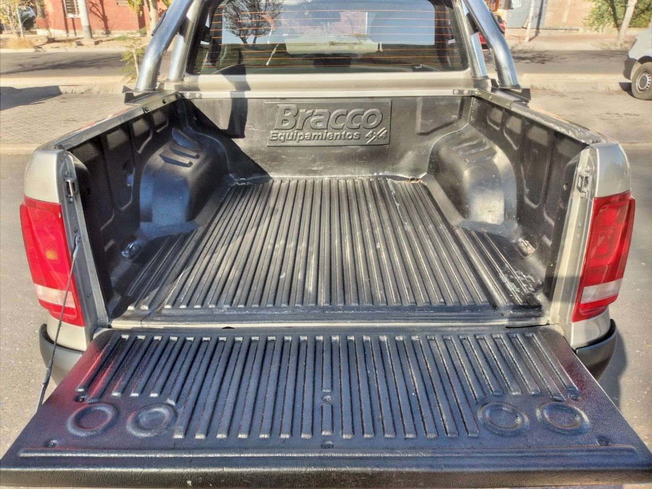 Volkswagen Amarok Usada en Mendoza, deRuedas