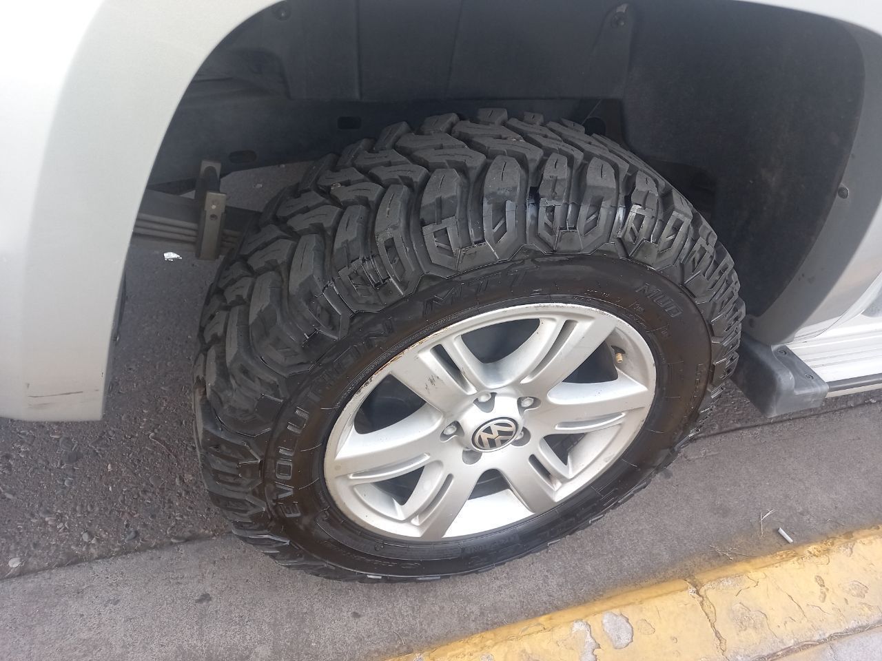 Volkswagen Amarok Usada en Mendoza, deRuedas