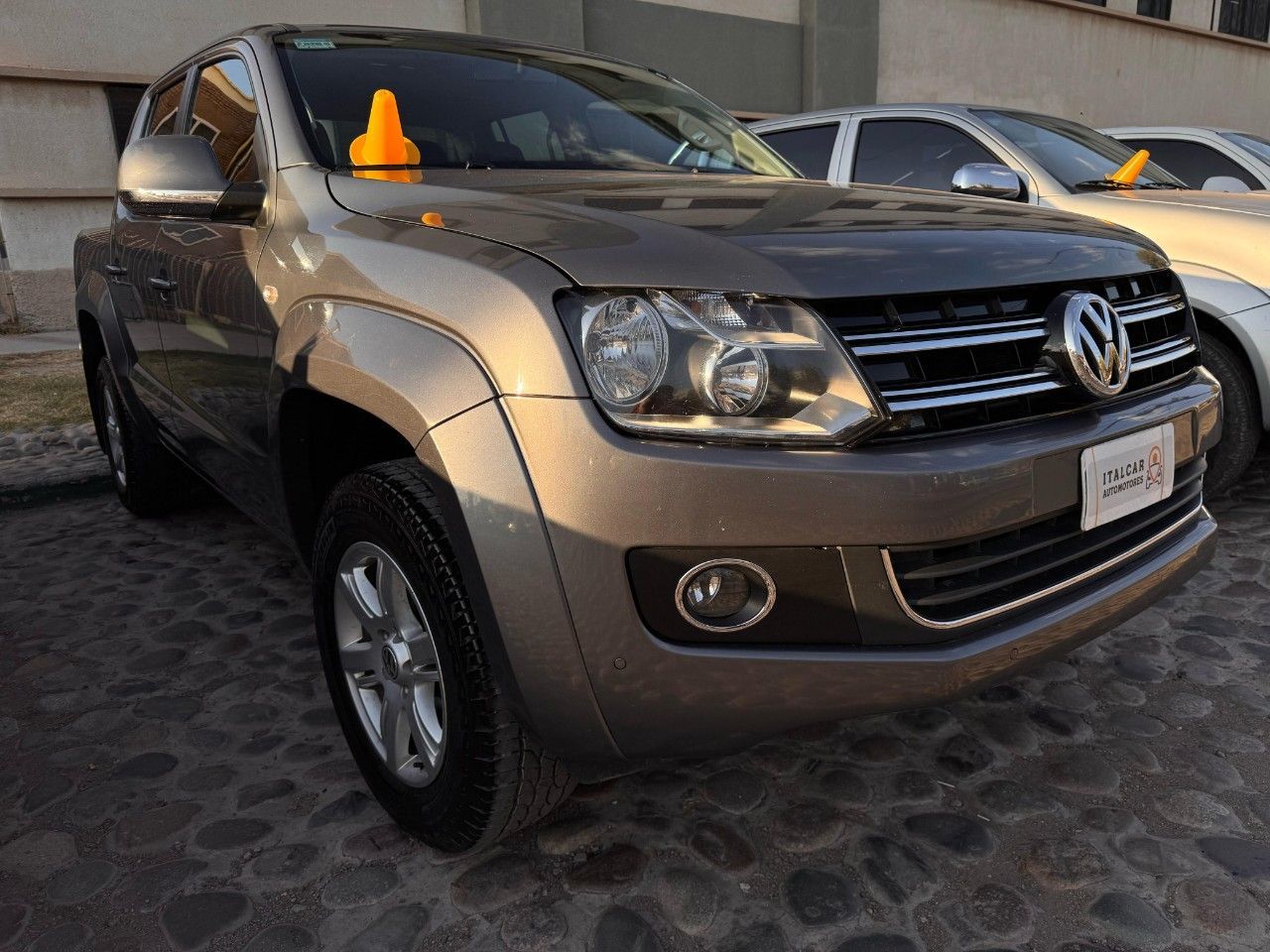 Volkswagen Amarok Usada Financiado en Mendoza, deRuedas