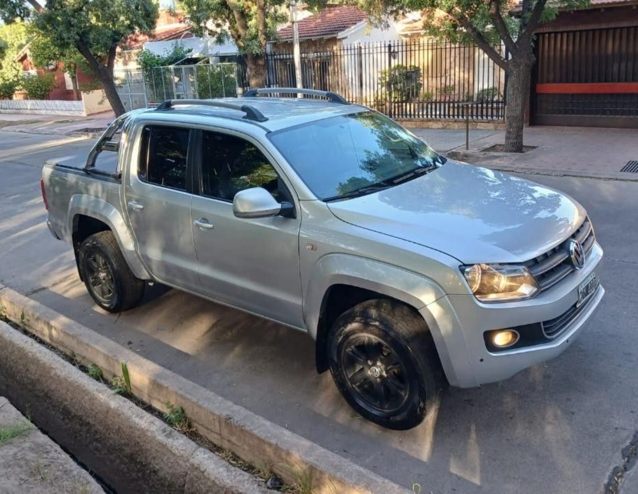 Volkswagen Amarok Usada en Mendoza, deRuedas