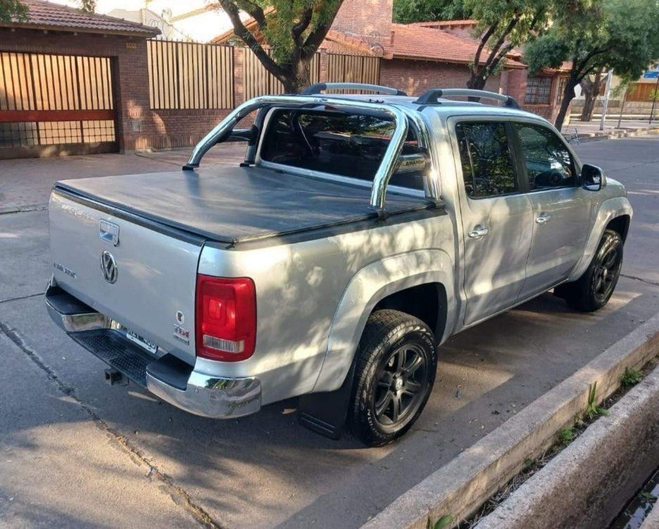 Volkswagen Amarok Usada en Mendoza, deRuedas