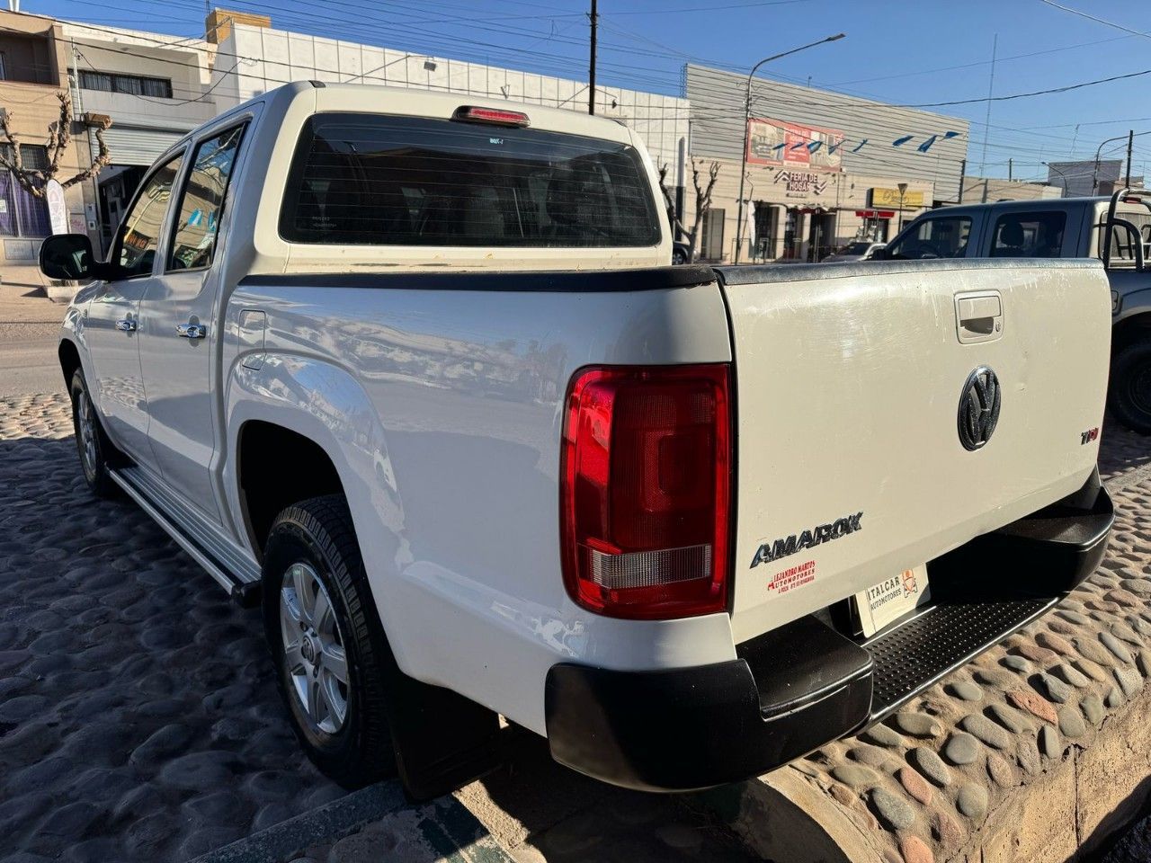 Volkswagen Amarok Usada Financiado en Mendoza, deRuedas