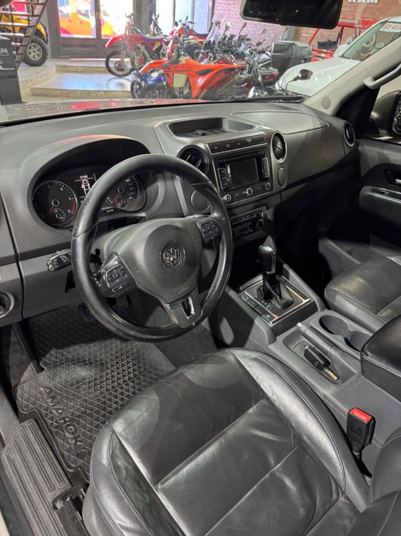 Volkswagen Amarok Usada Financiado en San Juan, deRuedas