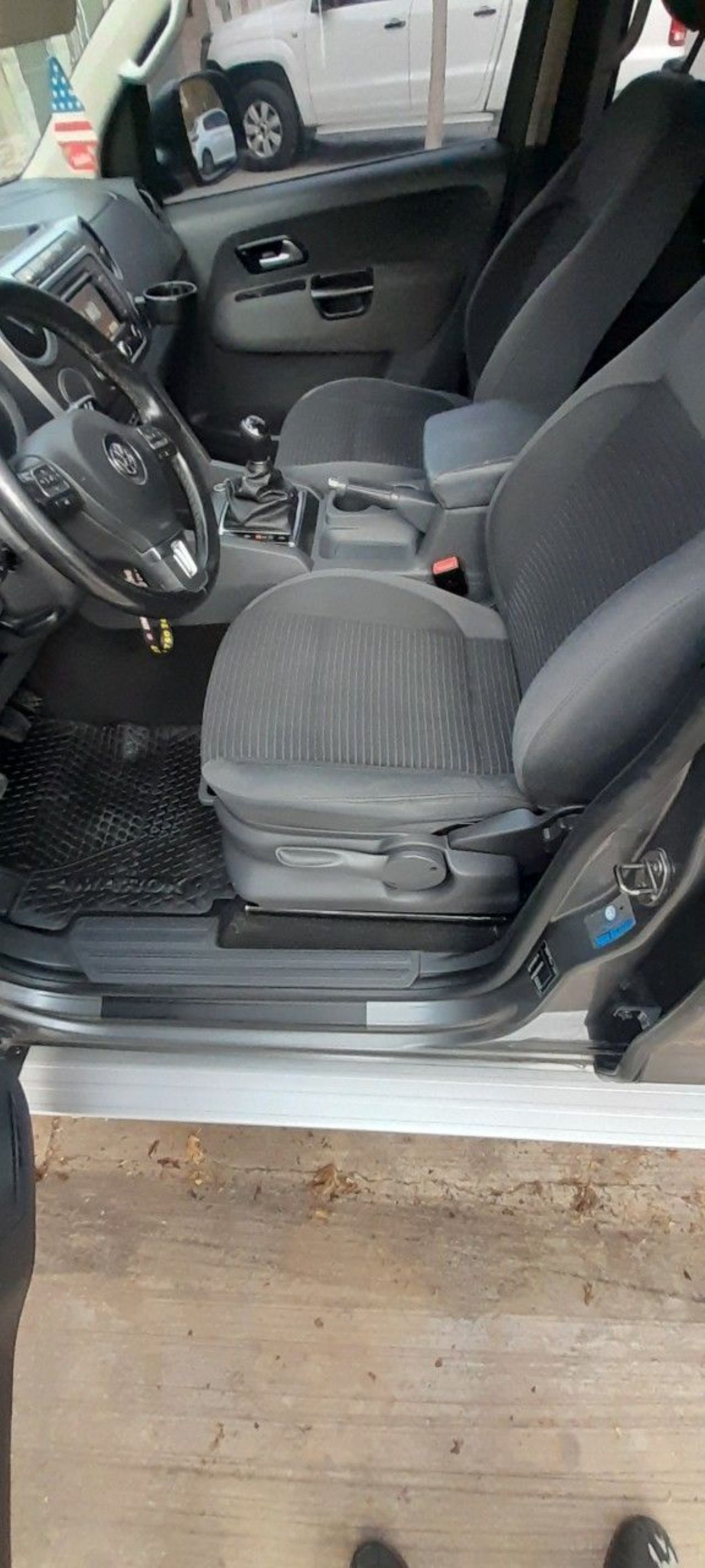 Volkswagen Amarok Usada en Mendoza, deRuedas