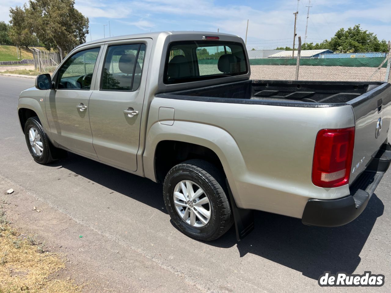 Volkswagen Amarok Usada en San Juan, deRuedas