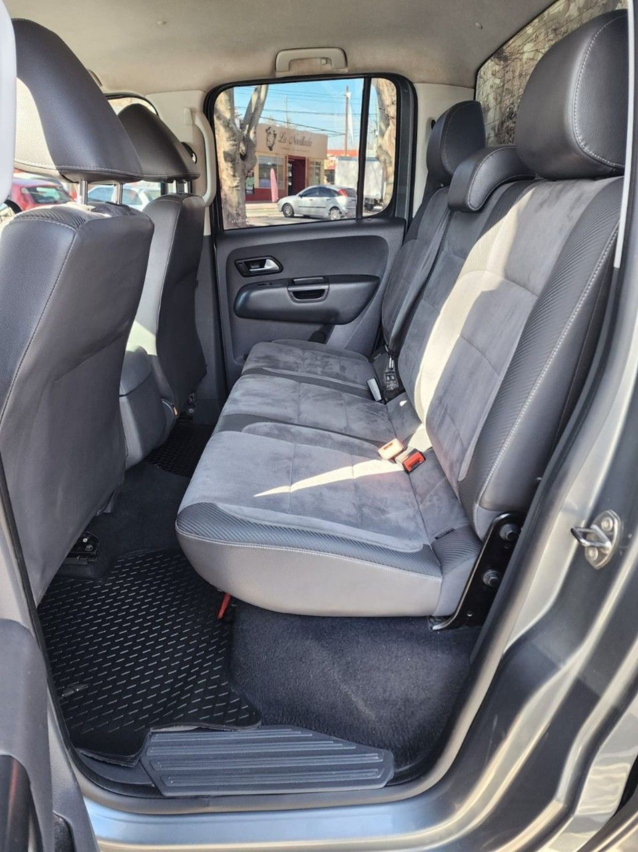 Volkswagen Amarok Usada en Mendoza, deRuedas
