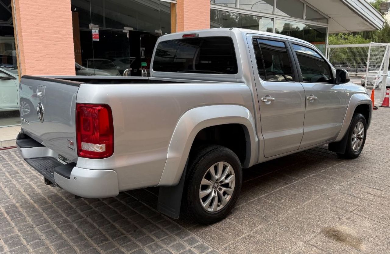 Volkswagen Amarok Usada Financiado en Mendoza, deRuedas