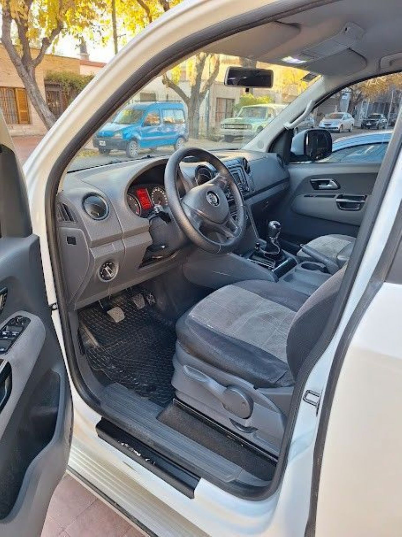 Volkswagen Amarok Usada Financiado en Mendoza, deRuedas