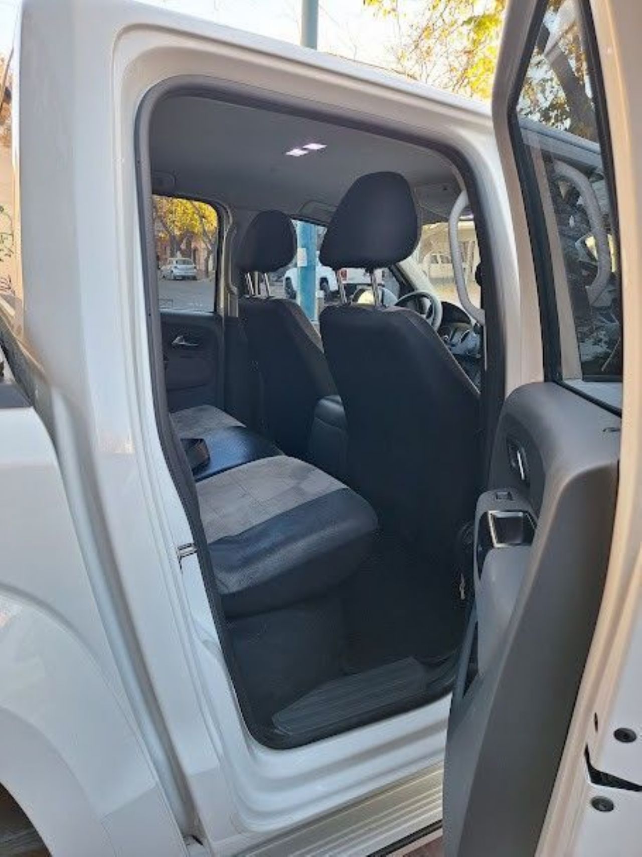 Volkswagen Amarok Usada Financiado en Mendoza, deRuedas
