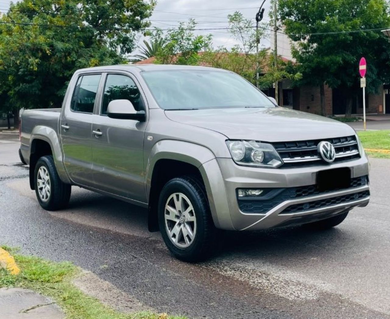 Volkswagen Amarok Usada Financiado en Mendoza, deRuedas