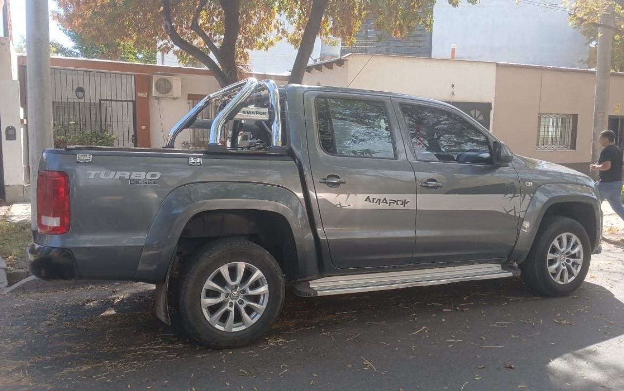 Volkswagen Amarok Usada en Mendoza, deRuedas