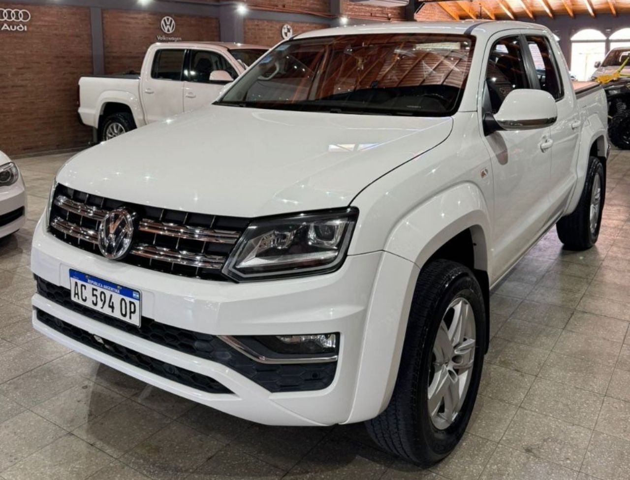 Volkswagen Amarok Usada Financiado en San Juan, deRuedas